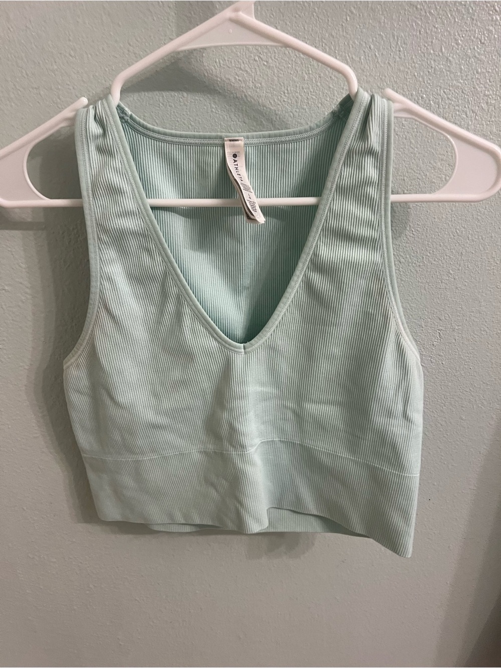 Athleta Ribbed V-Neck Crop Tank - Aqua